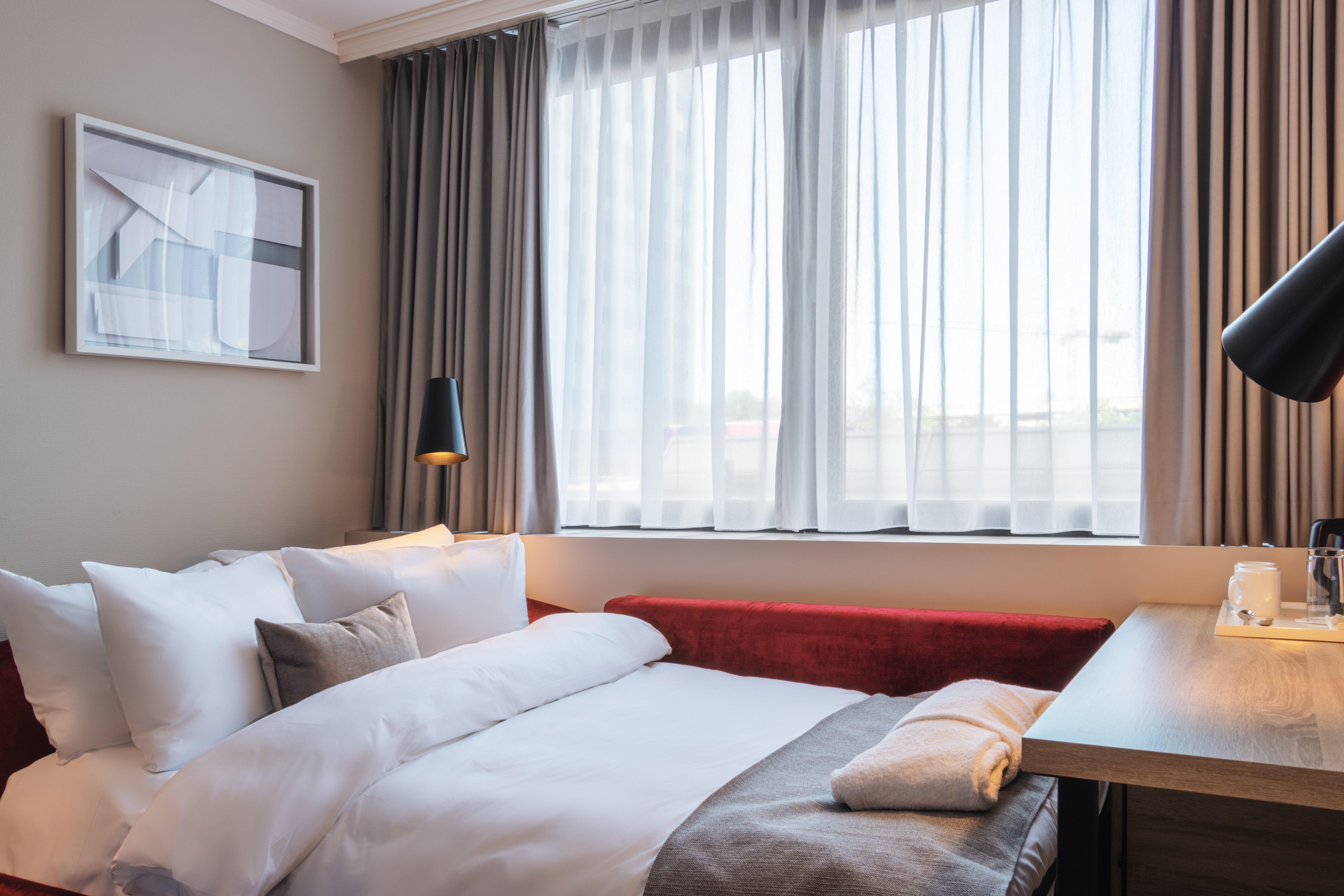 Crowne Plaza Frankfurt Congress Hotel By Ihg Frankfurt am Main Exterior photo
