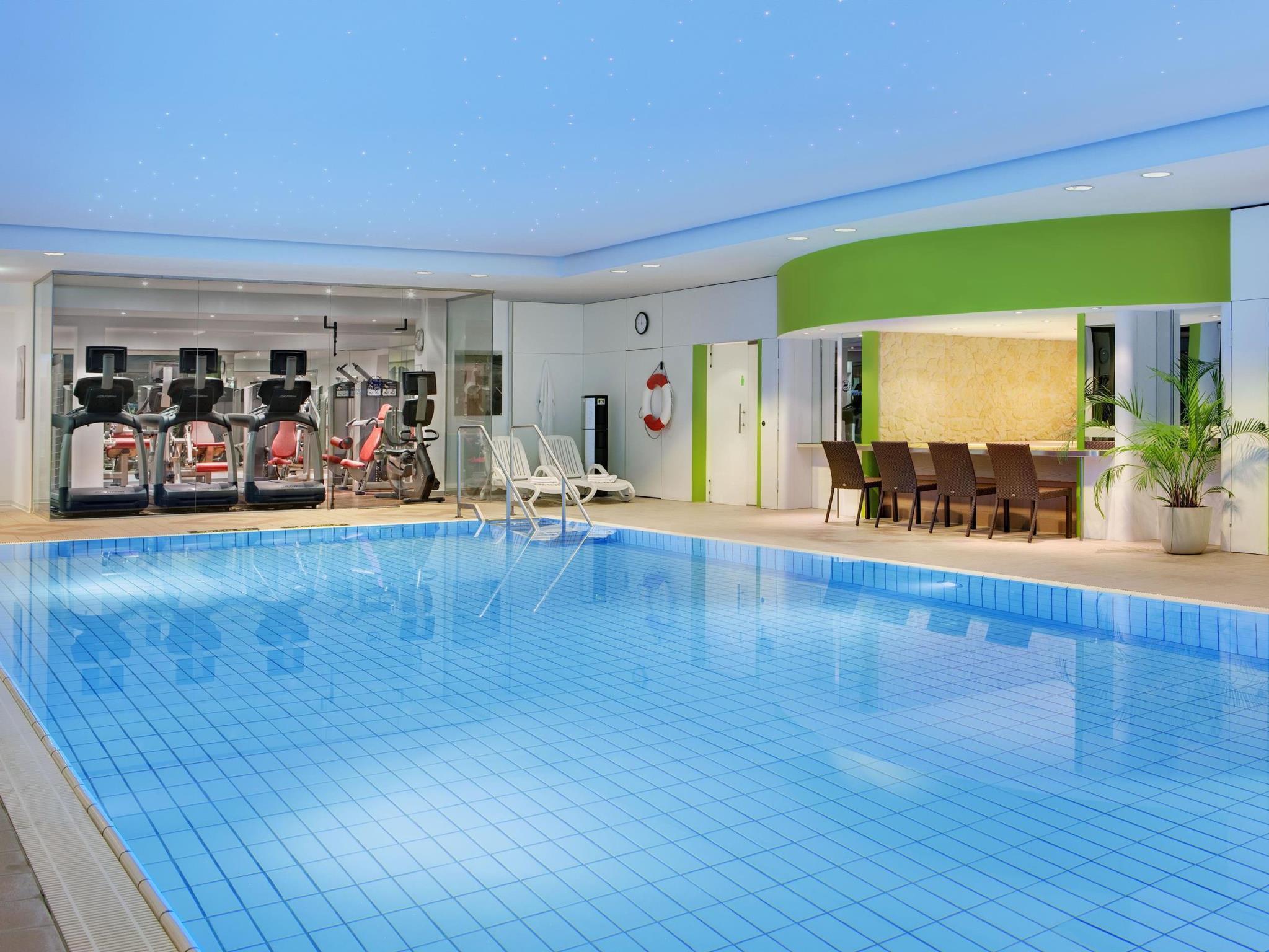 Crowne Plaza Frankfurt Congress Hotel By Ihg Frankfurt am Main Exterior photo