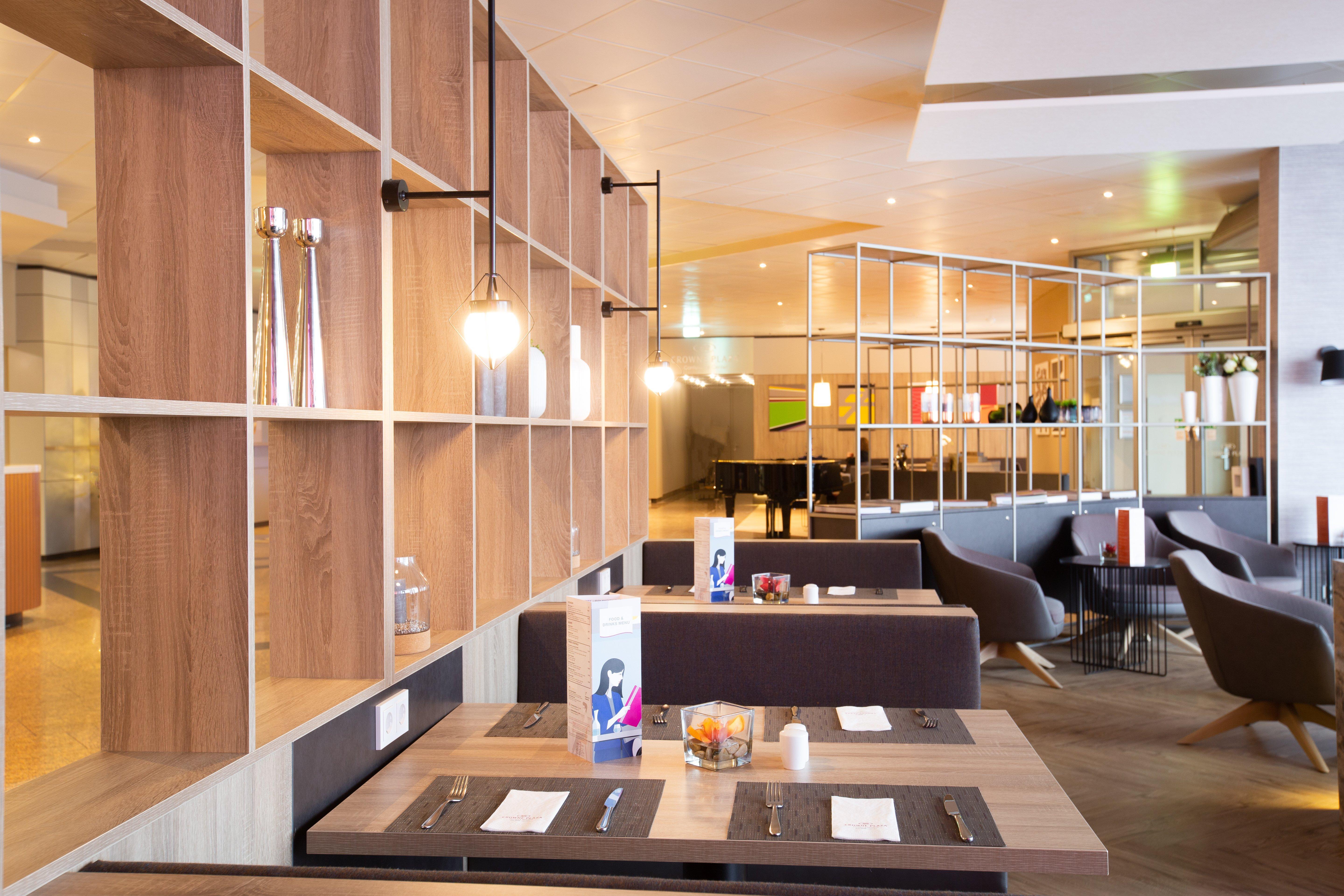 Crowne Plaza Frankfurt Congress Hotel By Ihg Frankfurt am Main Exterior photo